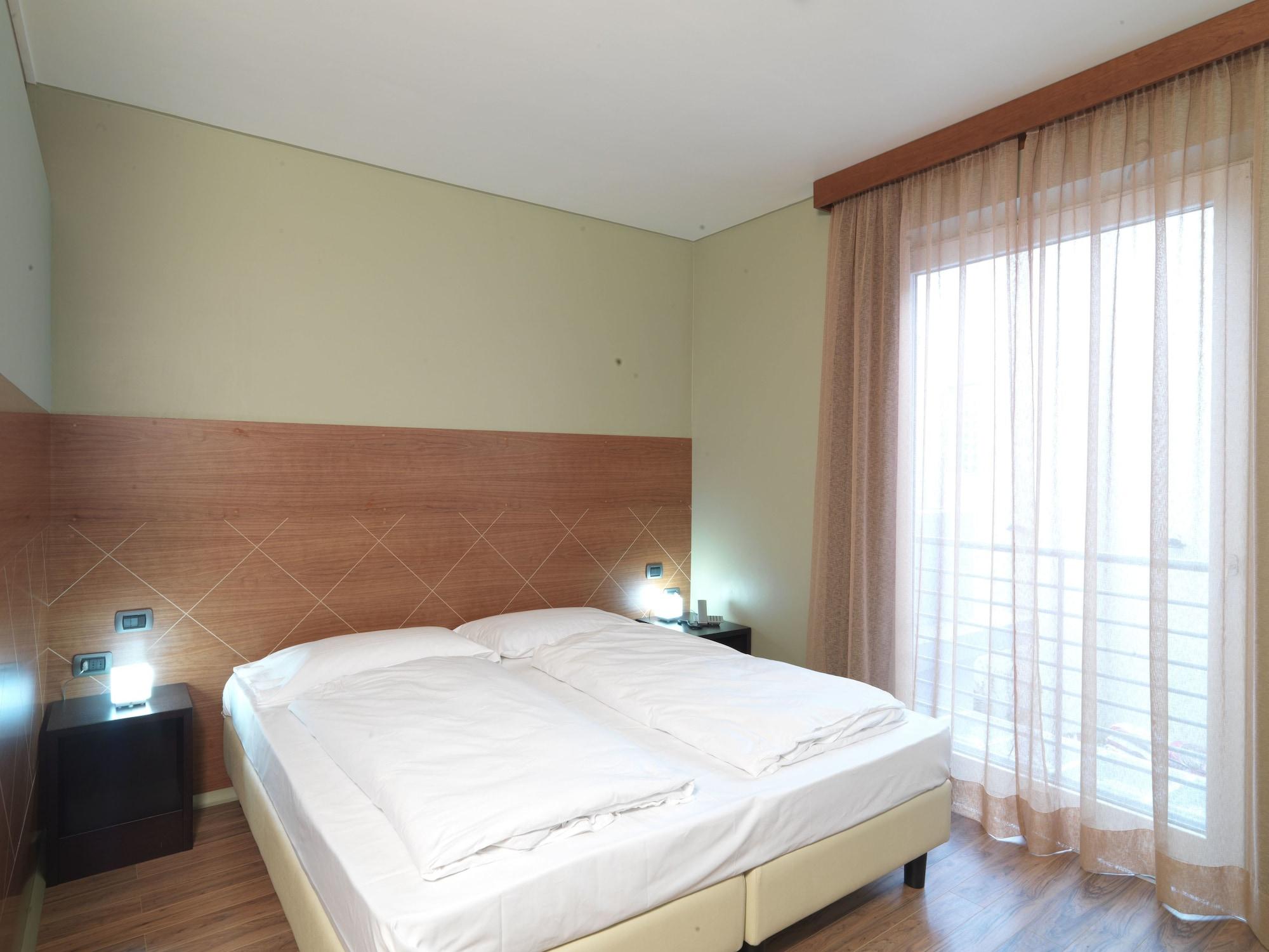 Empoli Hotel Buitenkant foto