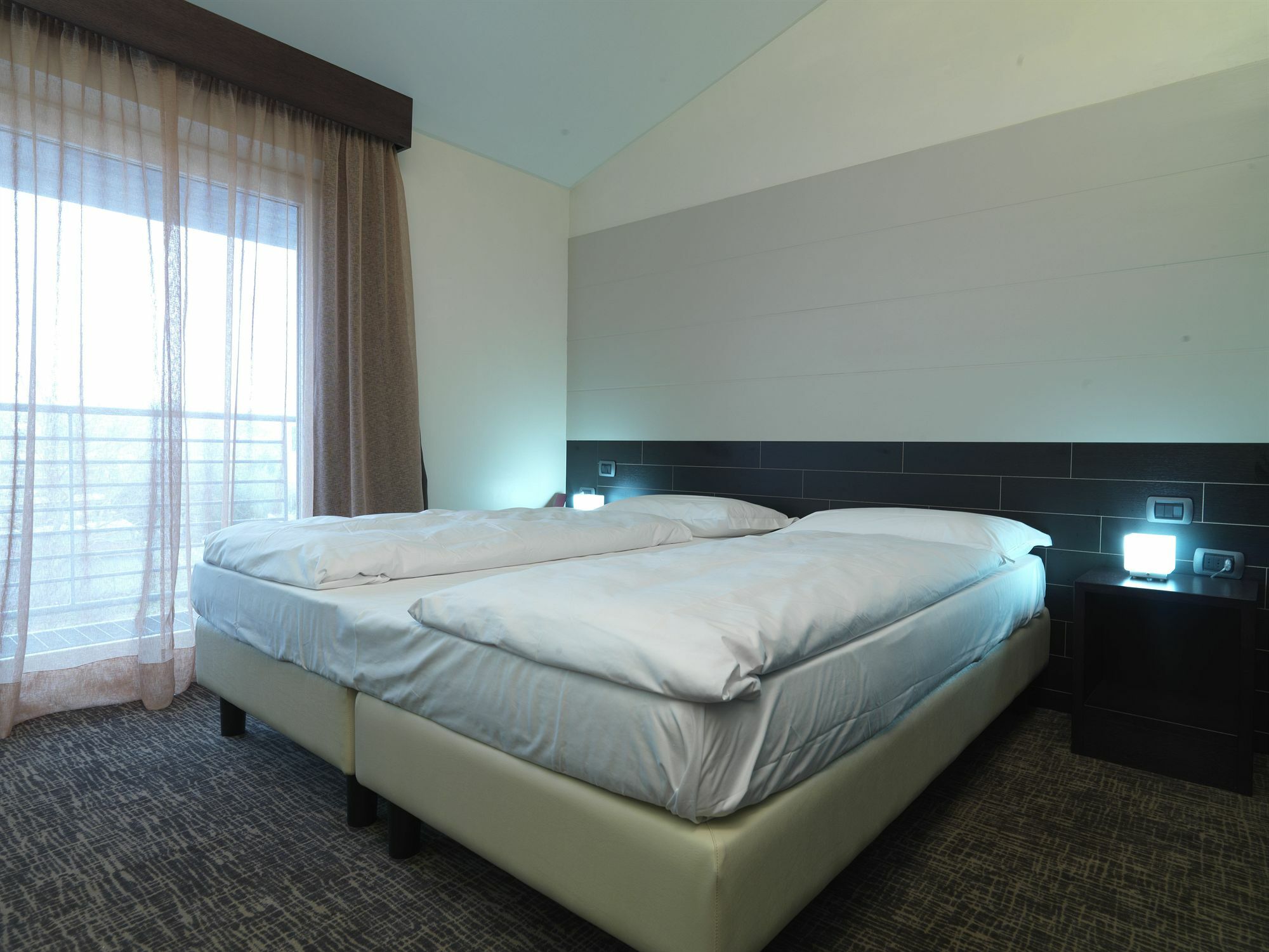 Empoli Hotel Buitenkant foto